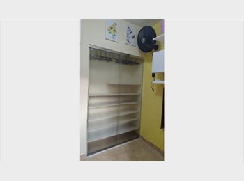 Roomgo BR - QUARTO INDIVIDUAL SÓ MOÇA AMBIENTE FAMILIAR NA BARRA FUNDA / SP.**, Santa Cecilia - R$ 1.249 Por mês