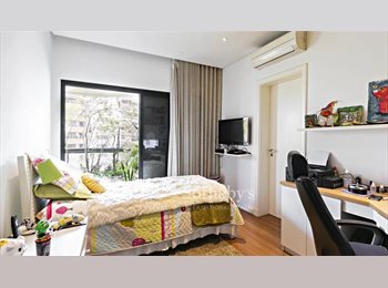 Roomgo BR - Suite Alto Padrão Morumbi, Morumbi - R$ 5.500 Por mês