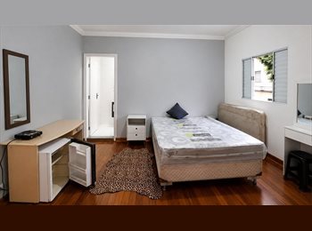 Roomgo BR - ApartSuíte 600mts Estação JuventusMooca CPTM, Mooca - R$ 1.800 Por mês