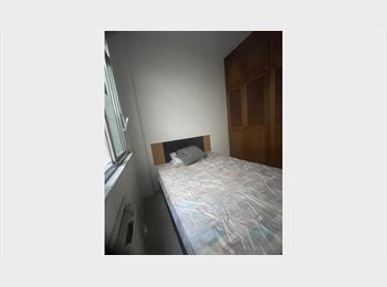 Roomgo BR - Apartamento para dividir aluguel e despesas, Botafogo - R$ 2.100 Por mês