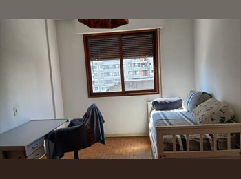 Roomgo BR - Amplo e luminoso quarto em Perdizes, Santa Cecilia - R$ 1.400 Por mês