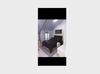 Roomgo BR - Suíte mobiliada em cooliving Presidente Altino Osasco, Osasco - R$ 1.300 Por mês