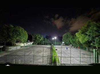 Roomgo BR - Quarto compartilhado Curitiba, Curitiba - R$ 1.100 Por mês