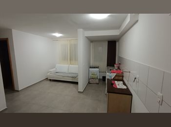 Roomgo BR - Quero dividir o aluguel, Caxias do Sul - R$ 700 Por mês