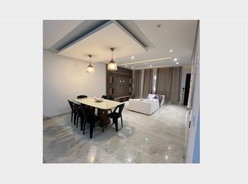 Roomgo BR - Alugo quarto somente para mulheres, Vila Mariana - R$ 1.700 Por mês