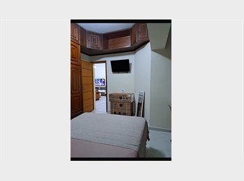 Roomgo BR - Quarto duplo copabacana posto 3, Copacabana - R$ 2.000 Por mês