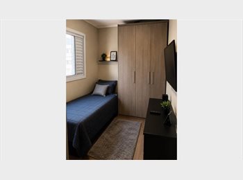 Roomgo BR - Quarto para Estudantes – Excelente Localização no Centro de Guarulhos, Guarulhos - R$ 1.100 Por mês