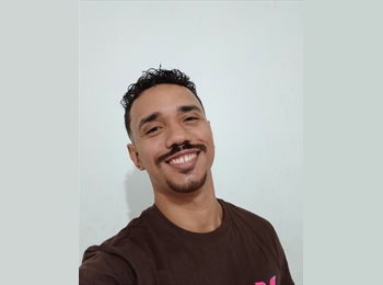 Roomgo BR - Levi - 27 - Recreio dos Bandeirantes