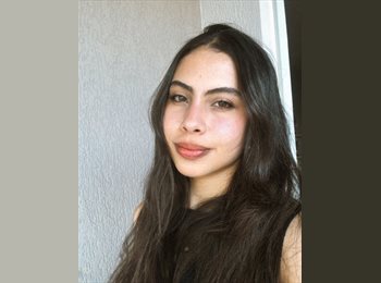 Roomgo BR - Amanda - 21 - Niterói