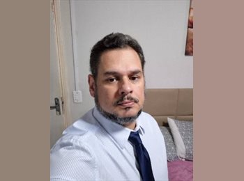 Roomgo BR - Andre - 44 - Campinas