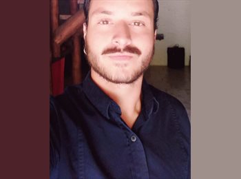 Roomgo BR - Lucas - 32 - São José dos Campos