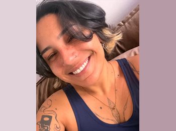 Roomgo BR - Thaine - 33 - Belo Horizonte