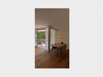 Roomgo CH - Beautiful Modern Room in Premium 2-Bedroom Apartment | Parking | Available Immediately, Zürich - 2 010 CHF / Mois