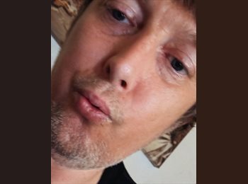 Roomgo CH - Olivier - 50 - Fribourg
