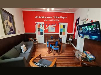 CompartoDepto CL - Cerro Alegre - Casa 2 niveles - 8 Piezas - The Safest & most Tourist Area, Valparaíso - CH$300.000 por mes