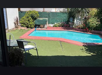CompartoDepto CL - Amplia habitación en Las Condes, La Reina - CH$400.000 por mes