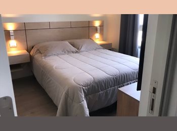 CompartoDepto CL - Habitación con baño privado metro Macul, La Florida - CH$300.000 por mes