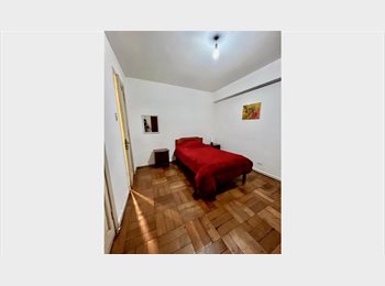 CompartoDepto CL - HABITACIÓN BAÑO PRIVADO EN ÑUÑOA A PASOS DE METRO IRARRAZAVAL, Santiago Centro - CH$260.000 por mes