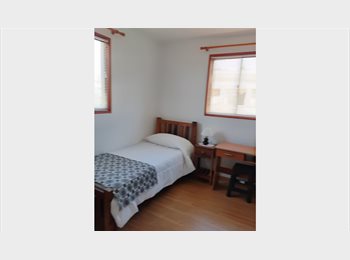 CompartoDepto CL - Linda habitación con baño privado, Valparaíso - CH$300.000 por mes