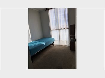 CompartoDepto CL - Se Arrienda habitación, Independencia - CH$240.000 por mes