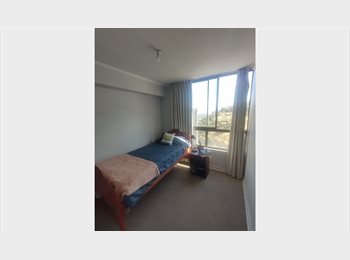 CompartoDepto CL - Se arrienda habitación con baño privado – Excelente ubicación Recoleta, Santiago Centro - CH$280.000 por mes