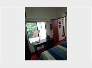 CompartoApto CO - ApartaEstudioHabitacion#8. 14m2 (Hab+Cocineta+Baño) a 4 cuadras UnivEafit y 5 Cc Sta.Cra 47 #10Sur-4, Envigado - COP$ 1.600.000 por mes