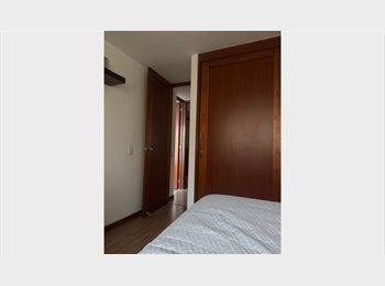 CompartoApto CO - Habitación zona tranquila Castropol, El Poblado, Medellín - COP$ 1.600.000 por mes