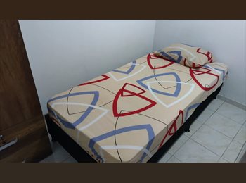 CompartoApto CO - alguila la habitacion / Room for rent, Medellín - COP$ 750.000 por mes