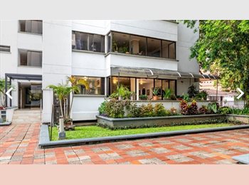 CompartoApto CO - hermosa y amplia  habitacion principal poblado, Envigado - COP$ 2.500.000 por mes