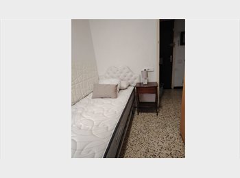 Roomgo ES - Habitación disponible, Tarragona - 380 € por mes
