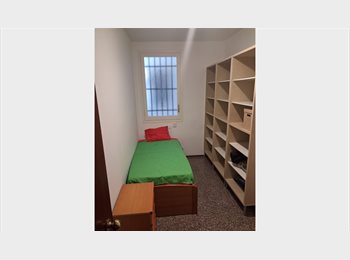 Roomgo ES - Se alquila habitación amueblada para una persona (mujer), Ciutat Vella - 500 € por mes
