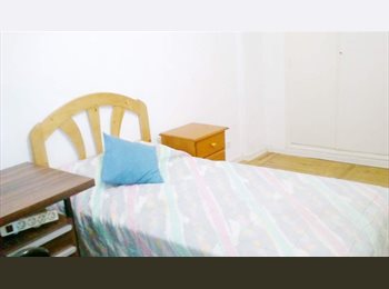 Roomgo ES - Habitación en Burgos para ver el eclipse solar, Burgos - 350 € por mes