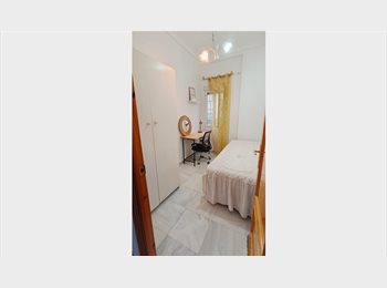 Roomgo ES - BUSCAMOS COMPAÑERA DE PISO, Sevilla - 342 € por mes