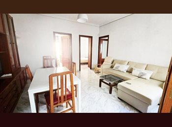 Roomgo ES - Piso en Alquiler en Bami - Virgen del Rocío, Sevilla, Sevilla - 330 € por mes