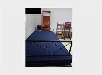 Roomgo ES - Habitación individual, El Molar - 375 € por mes