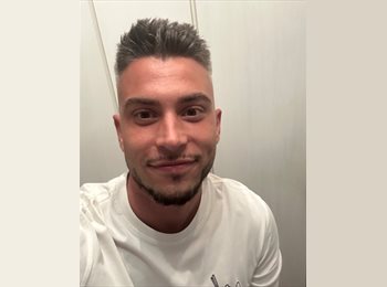 Roomgo ES - Asier - 29 - Castelldefels