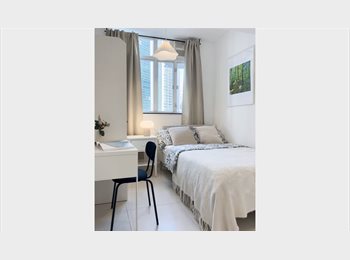 Roomgo HK - A bright ensuite with extra space and privacy, for ultimate comfort, Wan Chai - HKD11,900 pcm