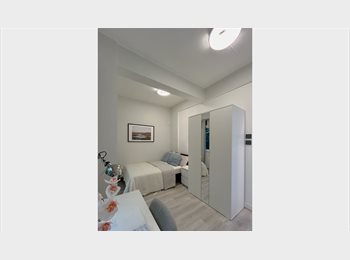 Roomgo HK - Sai Ying Pun | Hospital Road | Double Room (Furnished, Functional) | From 1 Month, Sheung Wan - HKD13,500 pcm