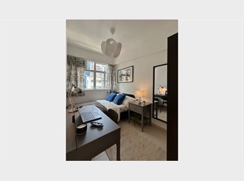 Roomgo HK - Bright Workspace Room Near MTR, Wan Chai - HKD11,500 pcm