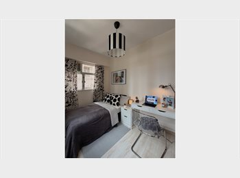 Roomgo HK - Single Room, King's Lodge, Fortress Hill, North Point - HKD12,500 pcm