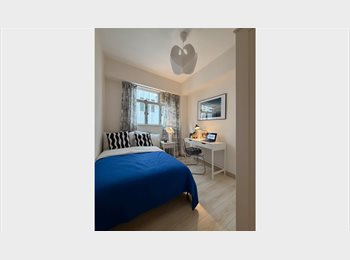 Roomgo HK - Single Room, King's Lodge, Fortress Hill, North Point - HKD12,000 pcm