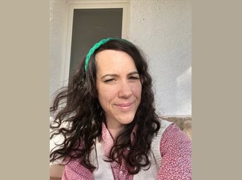 Roomgo IE - Amber  - 43 - Dublin