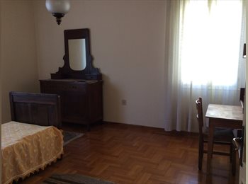 Roomgo IT - AMPIA SINGOLA SOLO PER STUDENTESSA UNIPD, Padova - 320 € al mese