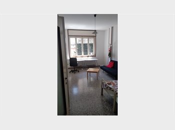 Roomgo IT - Vicino ospedale e facoltà scientifiche, Pavia - 320 € al mese