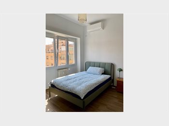Roomgo IT - Room for rent in Balduina, 3min walk from FM3 Appiano train station,15min walk from metro A Cipro, Trionfale - 800 € al mese