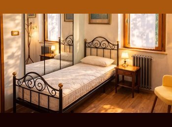 Roomgo IT - Camera singola per studentesse e lavoratrici, Verona - 320 € al mese