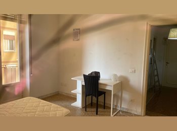 Roomgo IT - Cattolica gemelli, Balduina-Montemario - 580 € al mese
