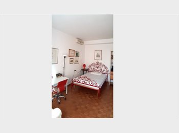 Roomgo IT - AMPIA CAMERA in bilocale vicinissima Metrò 5, Bovisa - Niguarda - Bicocca - 600 € al mese