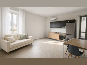 Roomgo IT - Stanze singole e doppie – Nuovo studentato a Piacenza, Piacenza - 464 € al mese