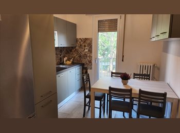 Roomgo IT - Stanze disponibili vicino metropolitana linea Blu, Pta Romana - Forlanini - Lodi - 600 € al mese